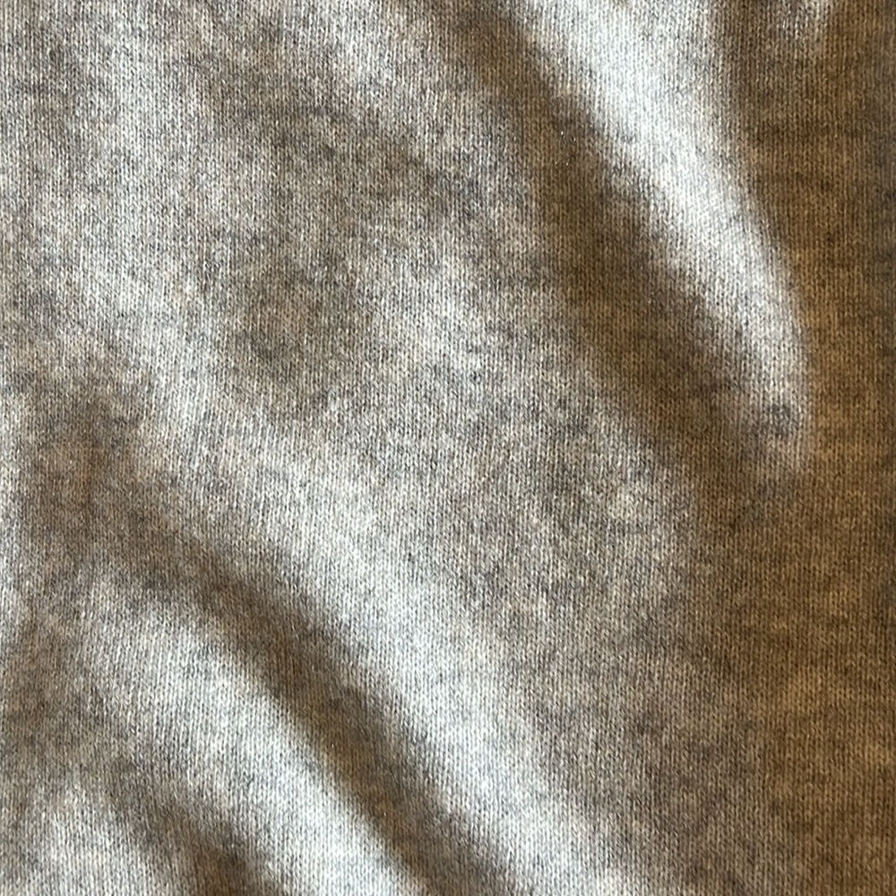 Todd Snyder cashmere button up sweater - Picture 11 of 11